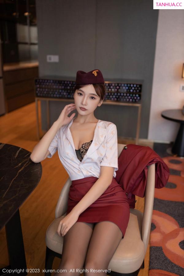 陆萱萱  [XiuRen]高清写真图 2023.10.26 No.7569 陆萱萱 黑丝美腿第20张图片